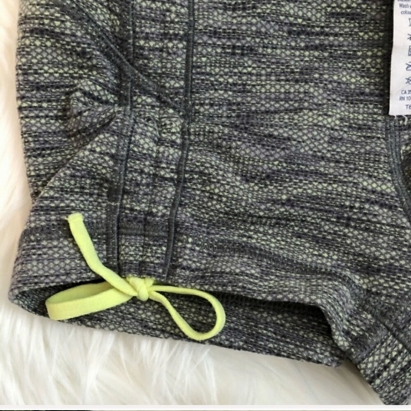 Lululemon Liberty Shorts Diamond Jacquard - Picture 3 of 4
